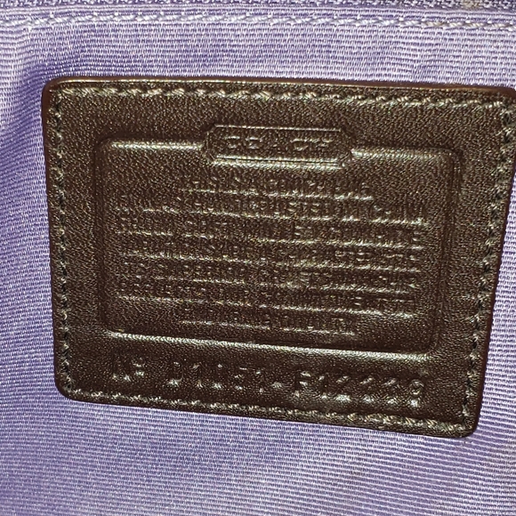 Handbag - Picture 1 of 3